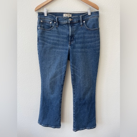 Madewell Midrise Kick Out Jeans Size 30P - Picture 2 of 8